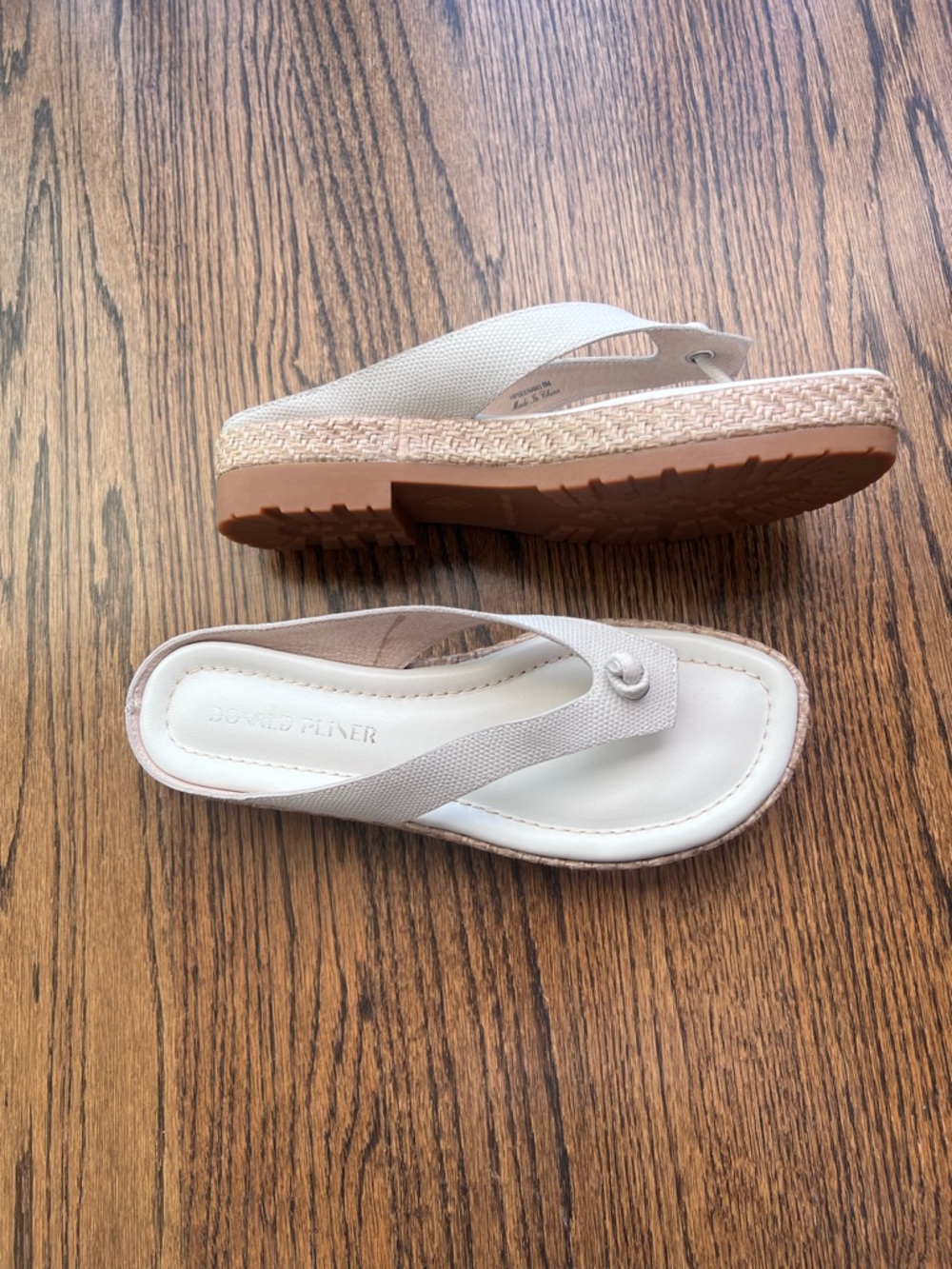 Donald Pliner Seena White Woven-Trim Platform Wedge Thong Sandals 8 - Picture 5 of 8